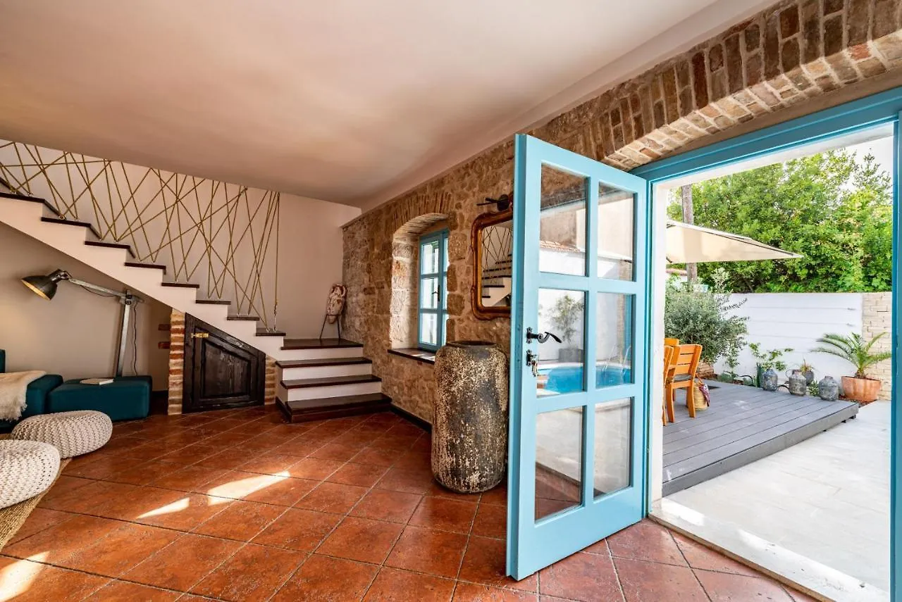Hidden Gem Holiday Home With Pool Croatia