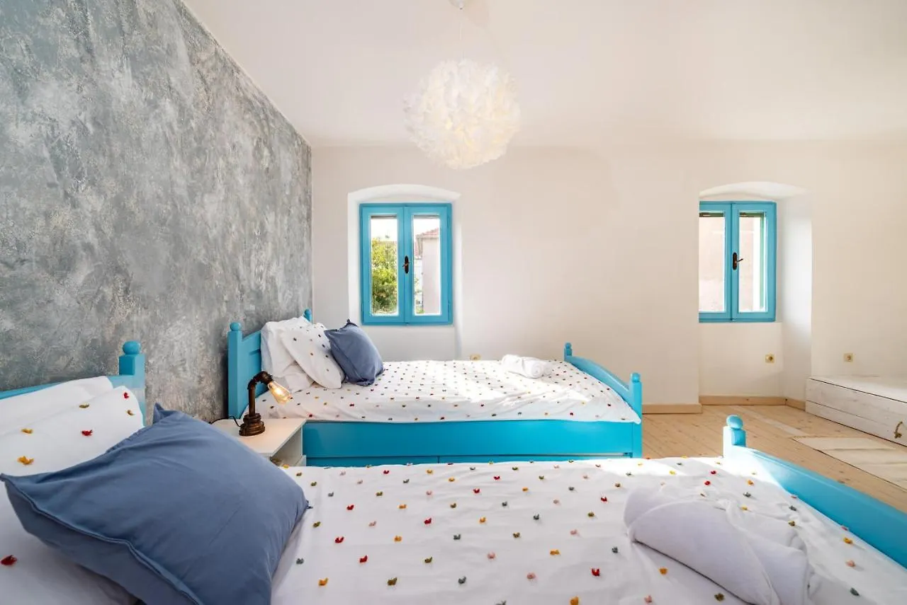 Hidden Gem Holiday Home With Pool Zadar