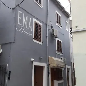 Ema Zára