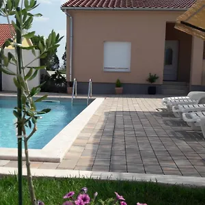 Ferienhaus Luka, Zadar